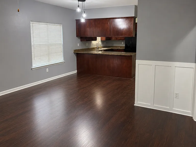 13705 Daniels Dr — Photo 6