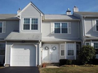 6 Apache Way, Branchburg, NJ 08876