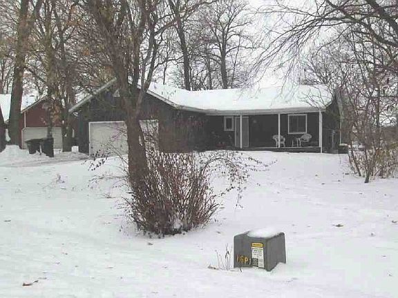 4th image of 2743 Maplewood Cir