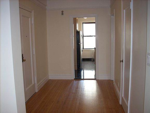 2nd image of 210 E 68th St APT 9G