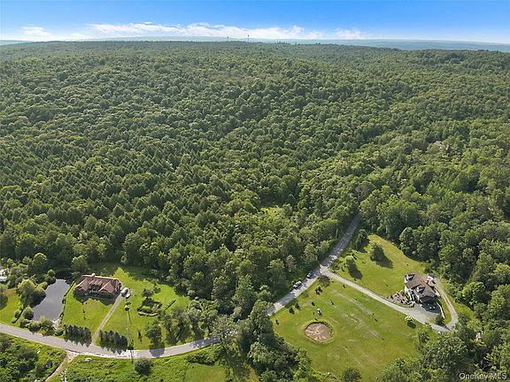 2nd image of Benton Hollow Road