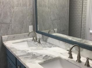 858 Hidalgo St, New Orleans, LA 70124