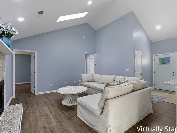 4th image of 4046 Dewitt Rd.