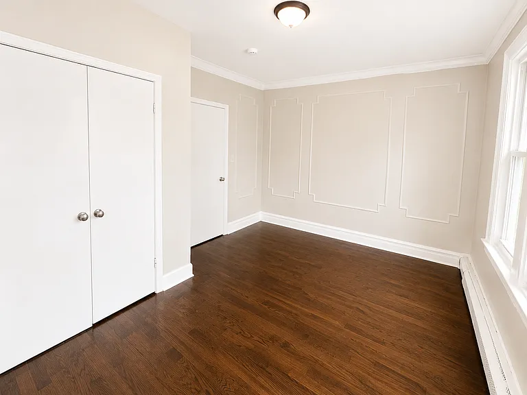 174-176 Vermont Ave #1L — Photo 6