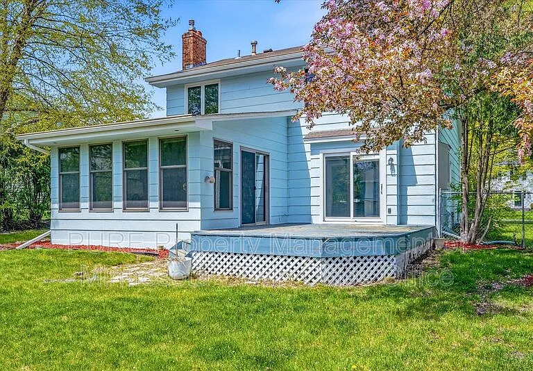 10247 Nottingham Trl — Photo 44