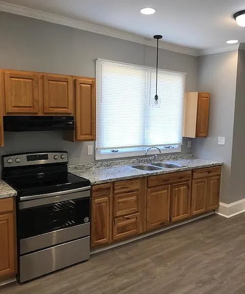 2808 Kendrick Ave — Photo 28