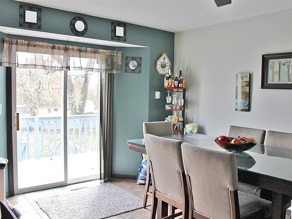 5th image of 400 Lenox Cir