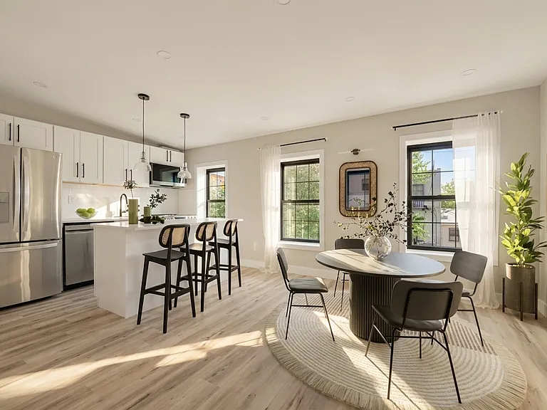 276A Quincy St #3 — Photo 1