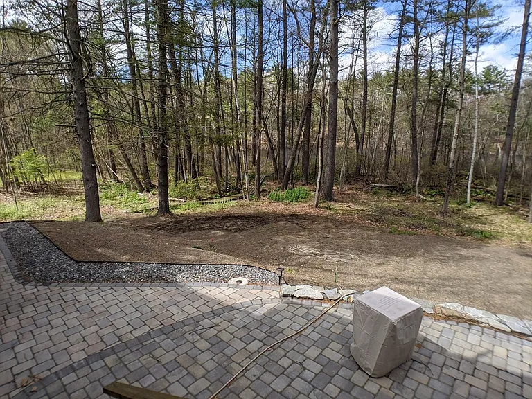40 Barton Dr #40 — Photo 13