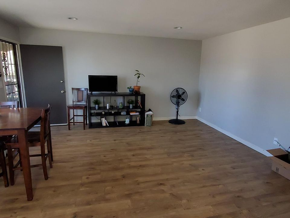 1st image of 3038 E St