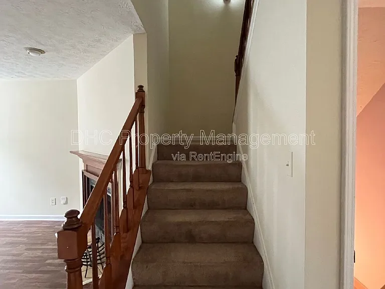1183 Red Oak Cv — Photo 13