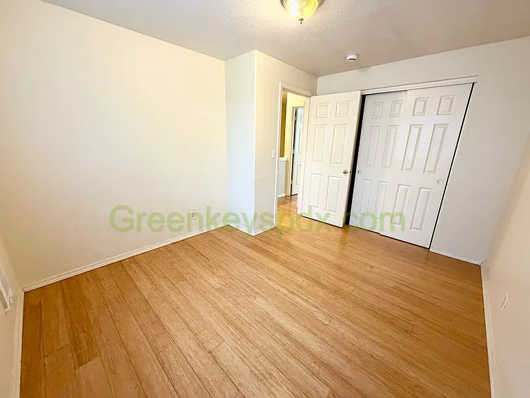 7137 SE Steele St — Photo 12