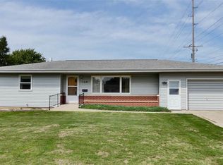 104 W Marlynn St, Princeville, IL 61559