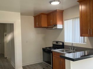 423 E 51st St, Long Beach, CA 90805