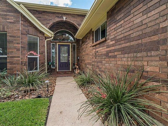 2nd image of 3714 E Peach Hollow Cir