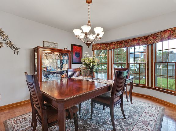 5th image of 1420 Millview Dr