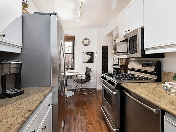 4th image of 315 E 65th St #7JKL