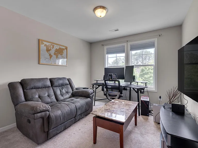 514 Jerome Rd — Photo 25