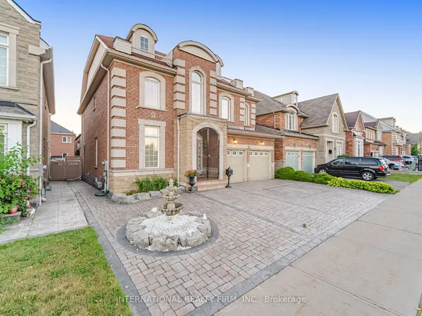 84 Fred Young Dr, Toronto, ON M3L 0A3