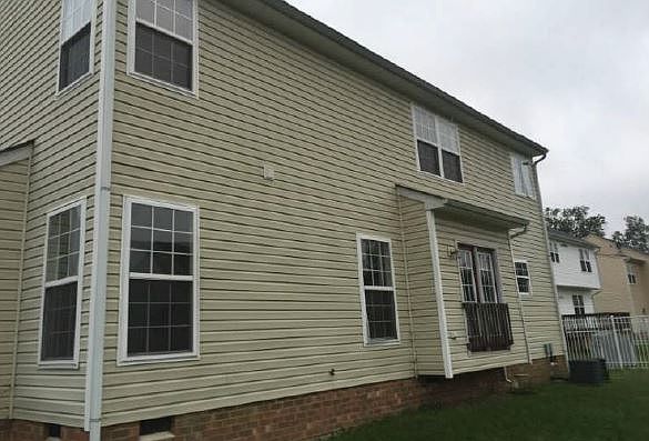 2nd image of 2709 Poplar Haven Ct