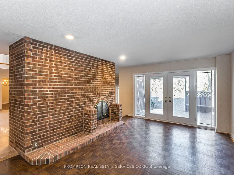 4 Sagewood Dr — Photo 7