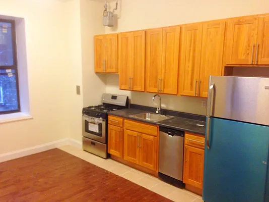 Rented by Bohemia Realty Group | media 16
