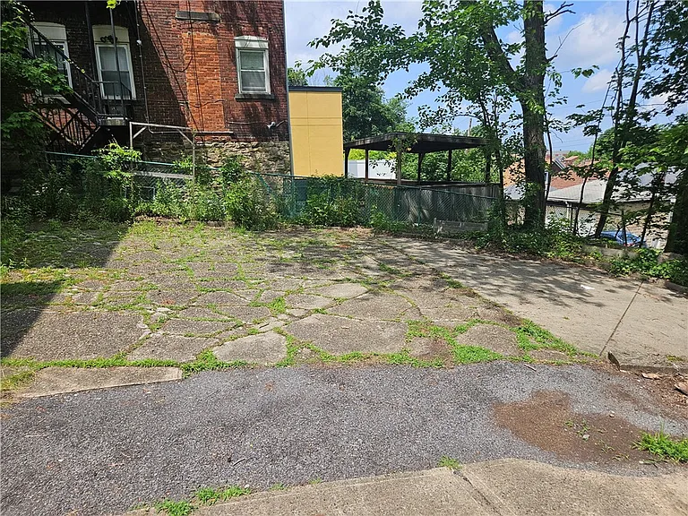 713 Hazelwood Ave — Photo 39