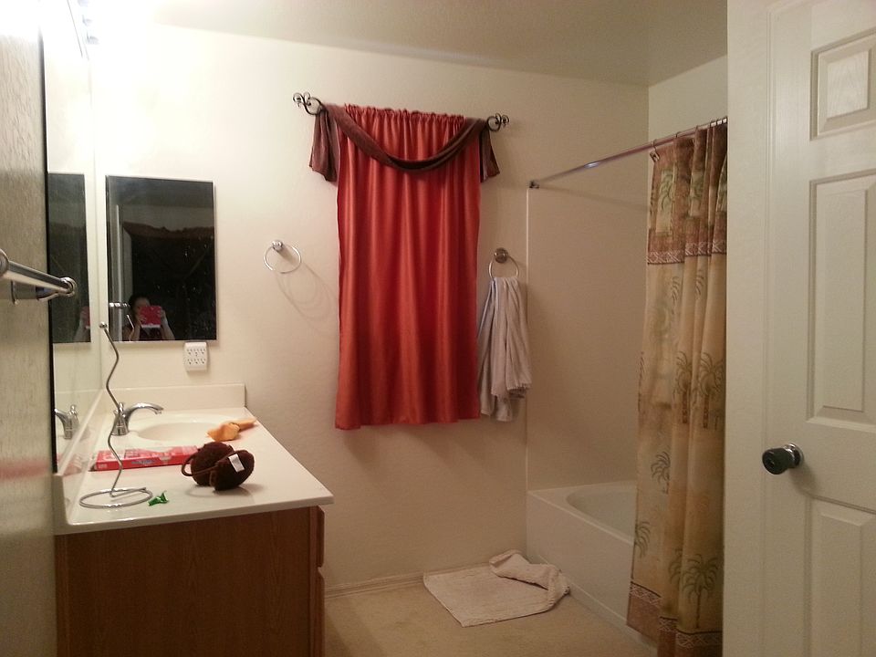 1st image of 42502 W Lucera Ct