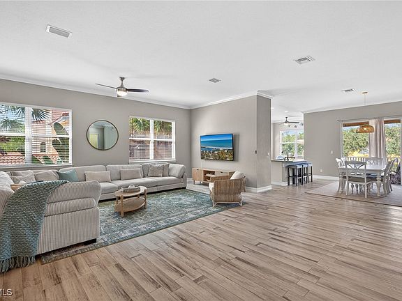 2nd image of 7071 San Lorenzo Ct APT 201