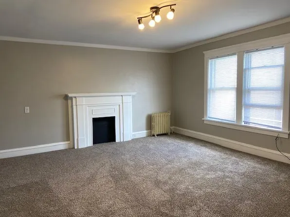 325 W Washington Ave, Jackson, MI 49201