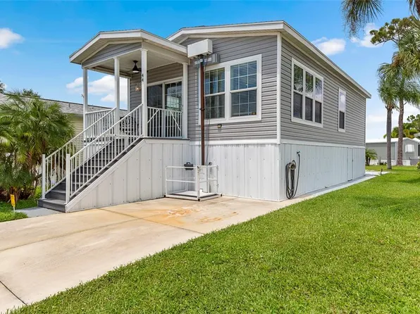 44 CROWN POINT DRIVE, NOKOMIS, FL 34275