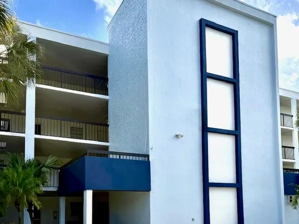 6200 NW 2nd Ave, Boca Raton, FL