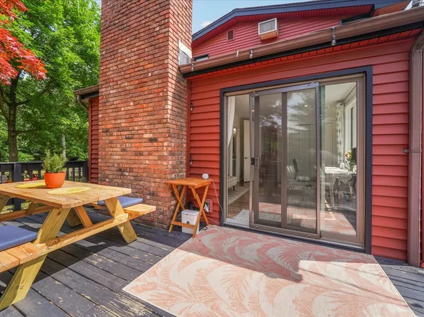 (undisclosed Address), Greenwood Lake, NY 10925