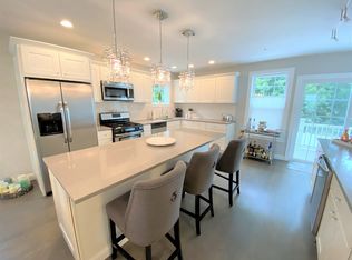 15 Cherry St #41, Danvers, MA 01923