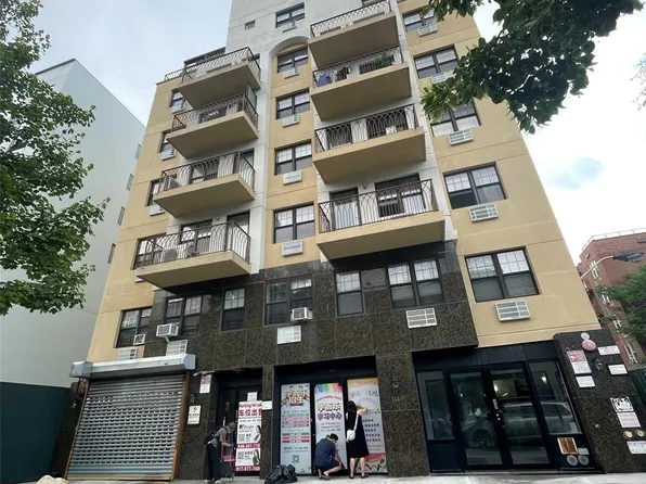 144-77 Barclay Avenue #3D, Flushing, NY 11355