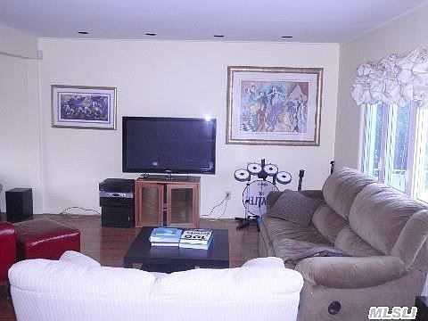 4th image of 127 McKinley Ave