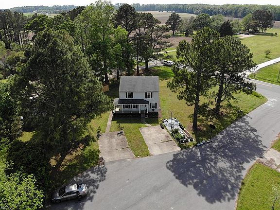 5th image of 1907 Dudley Ct