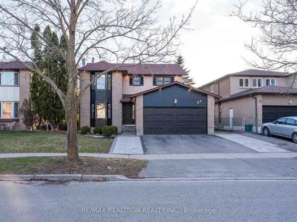 89 Batson Dr, Aurora, ON L4G 3R2