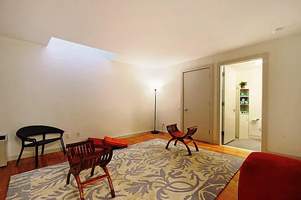Rented by Corcoran | media 24