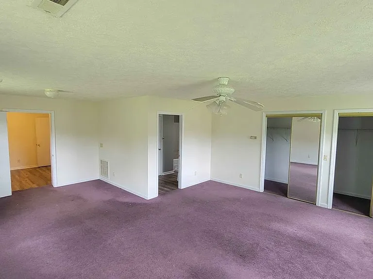 6424 Bunker Hill Rd #B — Photo 4