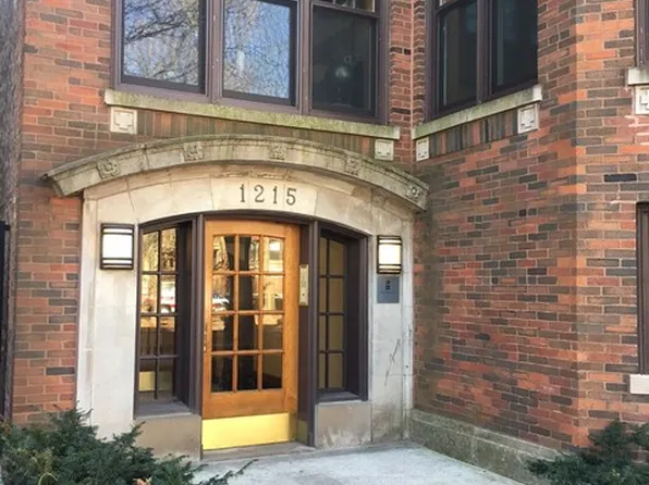 1215 E Madison Park APT 3N, Chicago, IL 60615
