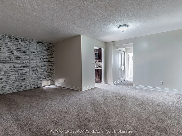 88 Corporate Dr #1714 — Photo 7