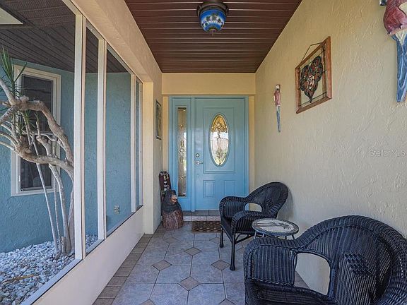 5th image of 213 Matisse Cir N