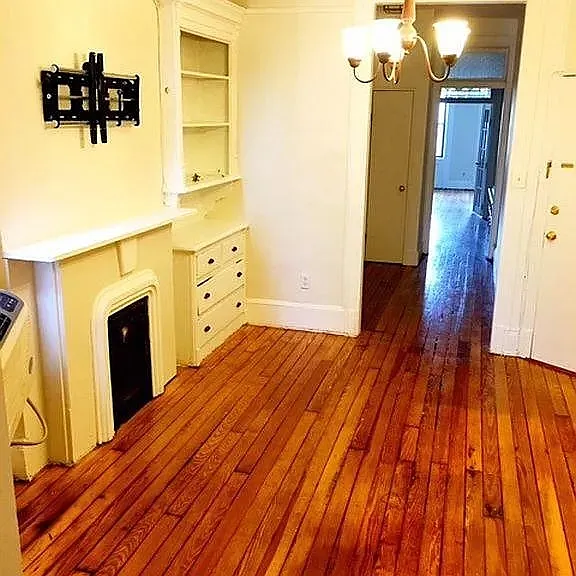 253 8th St #8 — Photo 7