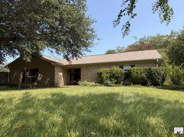 901 Peachtree Pkwy, Omaha, TX 75571