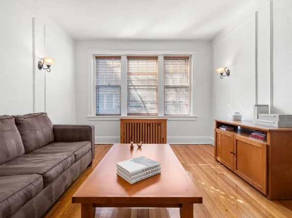 461 Washington St APT 1, Brookline, MA 02446