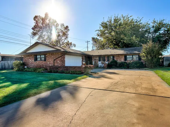 3109 W Oklahoma Ave, Enid, OK 73703