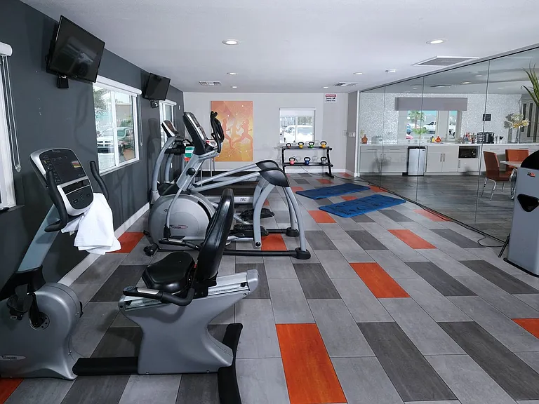 Fifteen 50 Apartments - Fitness Center