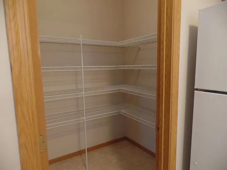 9174 Walker Park Dr — Photo 18