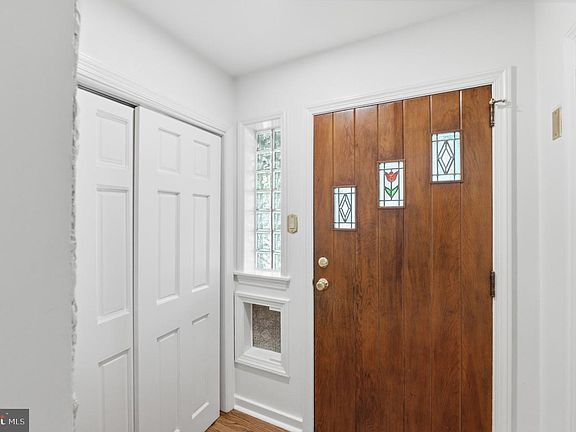 4th image of 333 W Park Blvd
